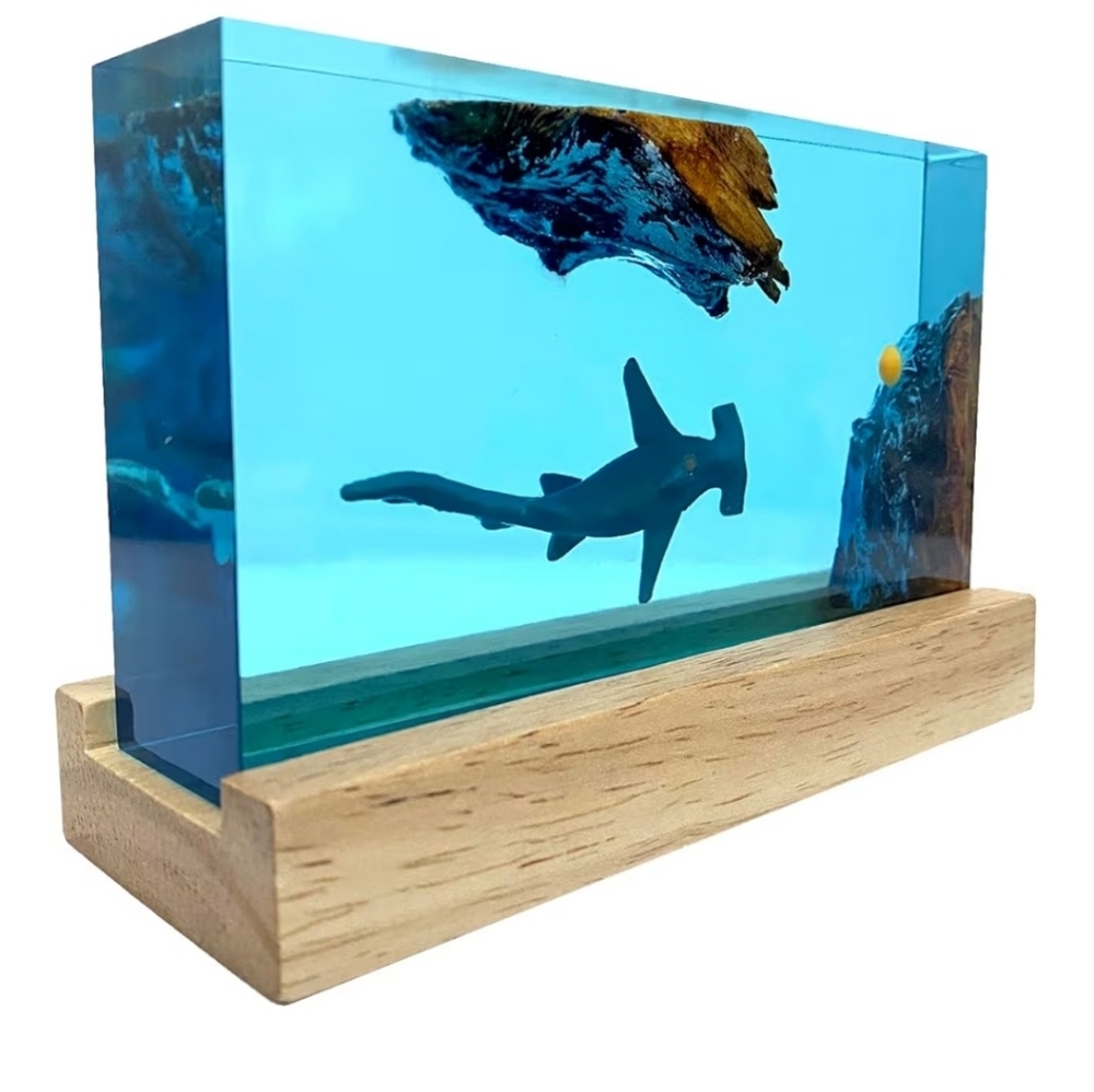 Handcrafted Shark Epoxy Night Light — 3D Deep-Sea Designs